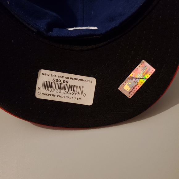 Brand new Philadelphia fitted - Picture 3 of 3